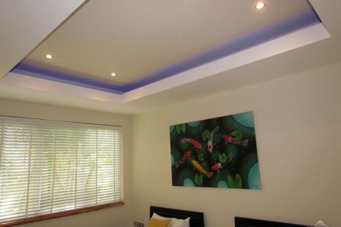 Casa de 3 dormitorios en Pattaya, Tailandia № 45503 - foto 17