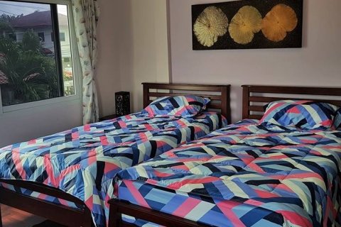 Casa de 5 dormitorios en Pattaya, Tailandia № 45526 - foto 11