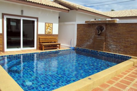Casa de 2 dormitorios en Pattaya, Tailandia № 45466 - foto 3