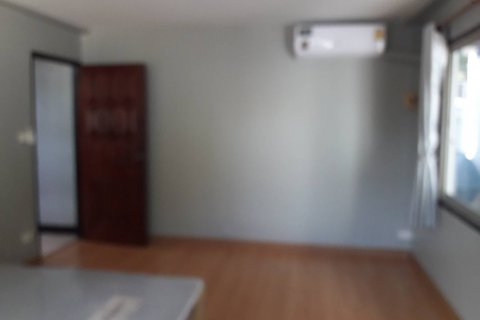 Casa de 5 dormitorios en Jomtien Beach, Pattaya, Tailandia № 45538 - foto 14