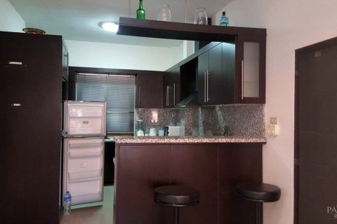 Casa de 3 dormitorios en Pattaya, Tailandia № 45468 - foto 15