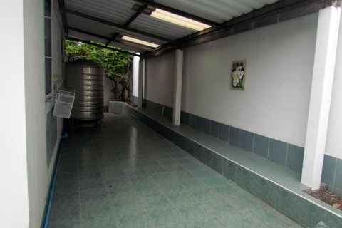 Casa de 2 dormitorios en Jomtien Beach, Pattaya, Tailandia № 45559 - foto 6