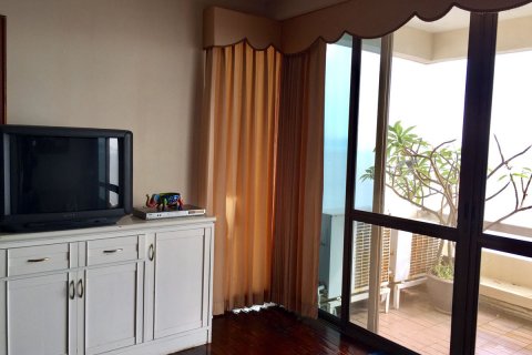 Condominio de 3 dormitorios en Pattaya, Tailandia № 45051 - foto 14