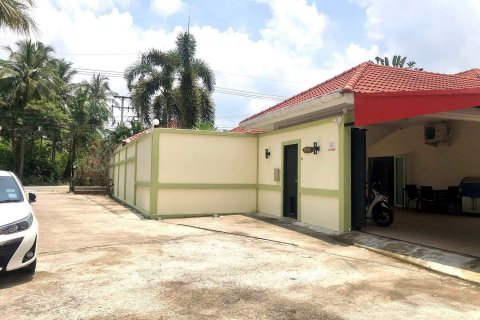 Casa de 3 dormitorios en Pattaya, Tailandia № 45540 - foto 25