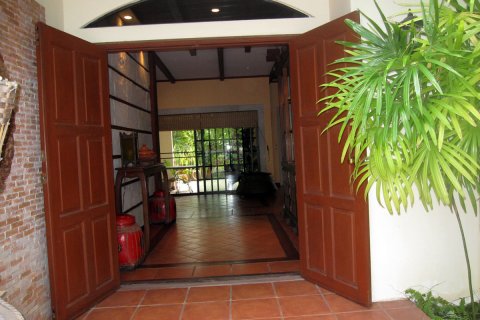 Casa de 3 dormitorios en Pattaya, Tailandia № 45549 - foto 29