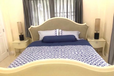 Casa de 5 dormitorios en Pattaya, Tailandia № 45542 - foto 5