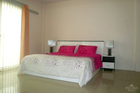 Casa de 3 dormitorios en Pattaya, Tailandia № 45454 - foto 7