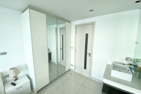 Condominio de 2 dormitorios en Pattaya, Tailandia № 45375 - foto 20