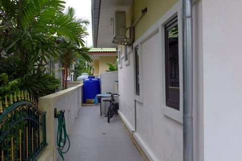 Casa de 3 dormitorios en Pattaya, Tailandia № 45468 - foto 9