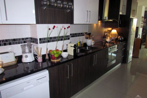 Condominio de 1 dormitorio en Pattaya, Tailandia № 45342 - foto 9