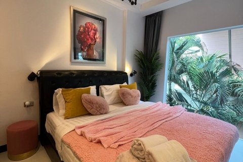 Casa de 8 dormitorios en Jomtien Beach, Pattaya, Tailandia № 45545 - foto 23