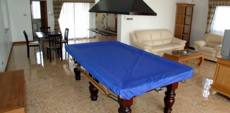 Casa de 3 dormitorios en Pattaya, Tailandia № 45548