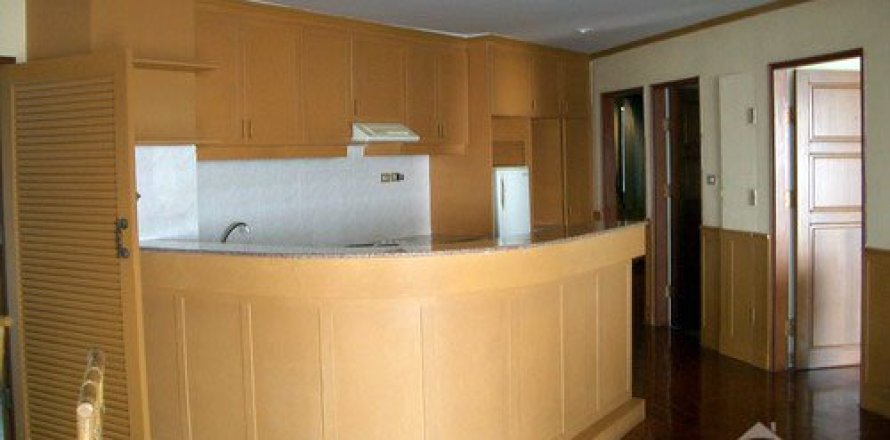 Condominio de 3 dormitorios en Pattaya, Tailandia № 45410