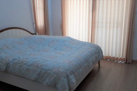 Casa de 3 dormitorios en Pattaya, Tailandia № 45524 - foto 9