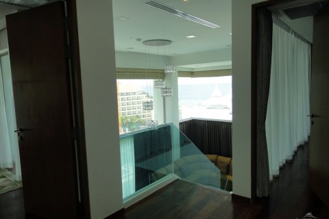 Condominio de 4 dormitorios en Pattaya, Tailandia № 45303 - foto 22