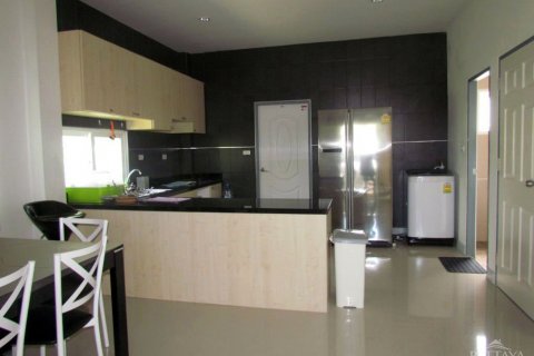 Casa de 3 dormitorios en Pattaya, Tailandia № 45462 - foto 6