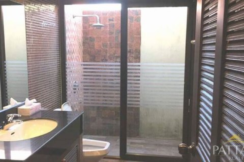 Casa de 3 dormitorios en Pattaya, Tailandia № 45520 - foto 15