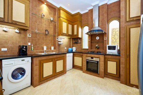 Casa de 2 dormitorios en Pattaya, Tailandia № 45525 - foto 12