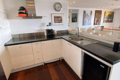 Condominio de 3 dormitorios en Pattaya, Tailandia № 45397 - foto 17