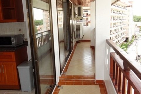Condominio de 2 dormitorios en Jomtien Beach, Pattaya, Tailandia № 45153 - foto 18