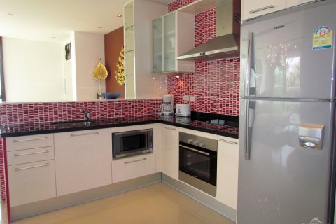 Condominio de 2 dormitorios en Jomtien Beach, Pattaya, Tailandia № 45413