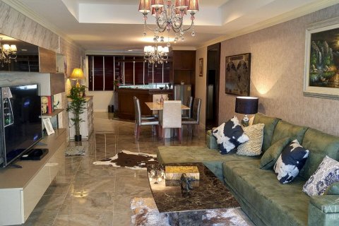 Condominio de 2 dormitorios en Pattaya, Tailandia № 45338 - foto 3