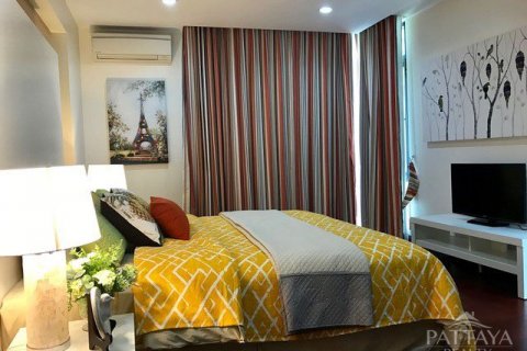 Casa de 4 dormitorios en Pattaya, Tailandia № 45496 - foto 23