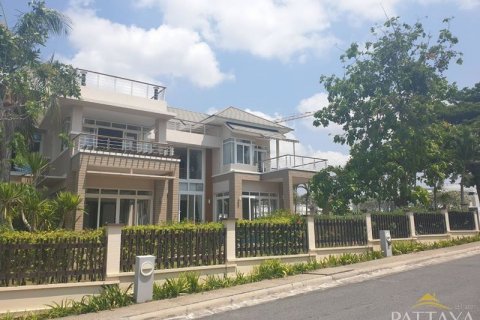Casa de 5 dormitorios en Pattaya, Tailandia № 45522 - foto 5
