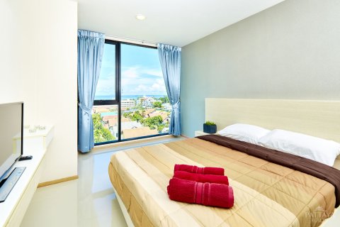 Condominio de 2 dormitorios en Jomtien Beach, Pattaya, Tailandia № 45414 - foto 13