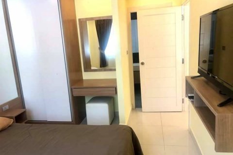 Condominio de 2 dormitorios en Jomtien Beach, Pattaya, Tailandia № 45378 - foto 12