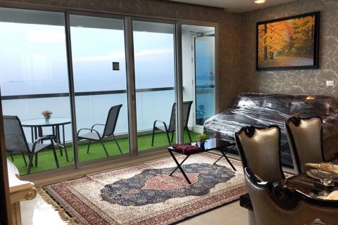 Condominio de 2 dormitorios en Pattaya, Tailandia № 45034