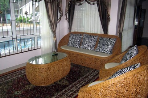 Casa de 5 dormitorios en Jomtien Beach, Pattaya, Tailandia № 45502 - foto 5