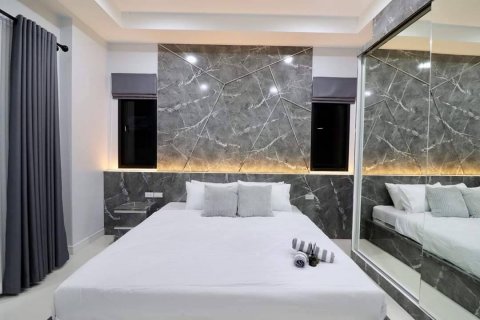 Casa de 3 dormitorios en Bang Lamung, Tailandia № 46327 - foto 10