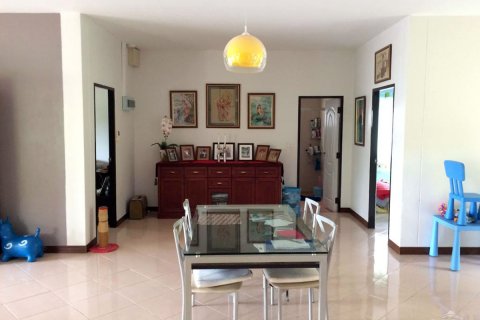 Casa de 3 dormitorios en Pattaya, Tailandia № 45514 - foto 8