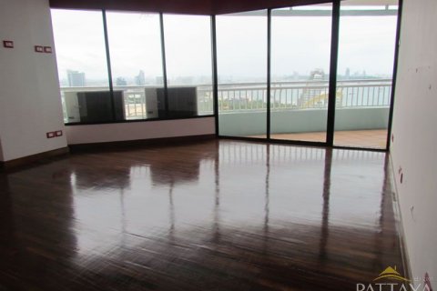 Condominio de 4 dormitorios en Pattaya, Tailandia № 45245 - foto 20