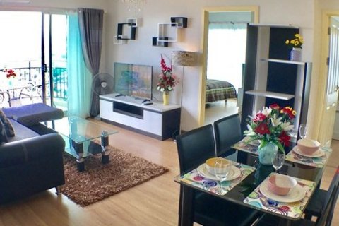 Condominio de 2 dormitorios en Pattaya, Tailandia № 45072