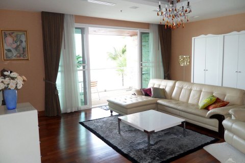 Condominio de 2 dormitorios en Pattaya, Tailandia № 45426 - foto 6