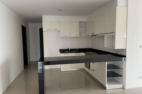 Condominio de 3 dormitorios en Pattaya, Tailandia № 45270 - foto 4