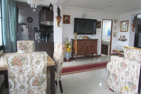 Condominio de 2 dormitorios en Pattaya, Tailandia № 45233 - foto 5
