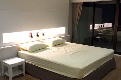 Condominio de 3 dormitorios en Pattaya, Tailandia № 45337 - foto 12