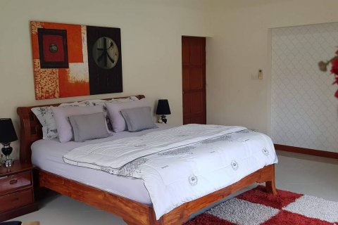 Casa de 3 dormitorios en Pattaya, Tailandia № 45453 - foto 4