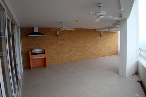 Condominio de 3 dormitorios en Jomtien Beach, Pattaya, Tailandia № 45185 - foto 3