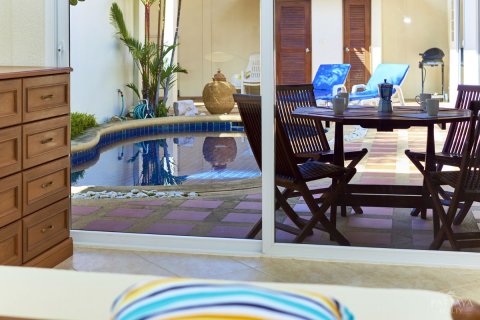 Casa de 2 dormitorios en Pattaya, Tailandia № 45525 - foto 18