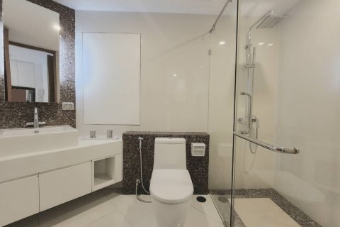 Condominio de 2 dormitorios en Pattaya, Tailandia № 45401 - foto 12
