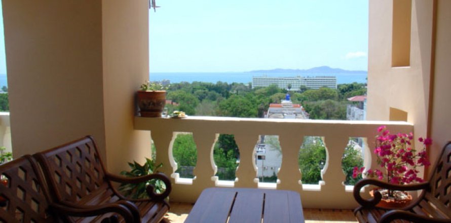 Condominio de 2 dormitorios en Pattaya, Tailandia № 45252