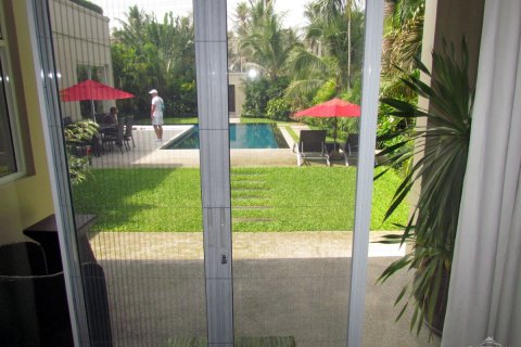 Casa de 3 dormitorios en Pattaya, Tailandia № 45503 - foto 27
