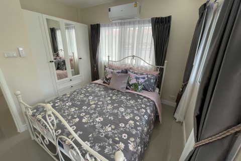 Casa de 4 dormitorios en Pattaya, Tailandia № 45480 - foto 7