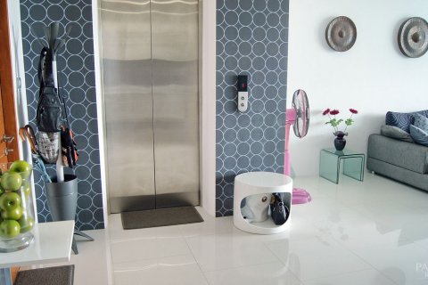 Condominio de 2 dormitorios en Pattaya, Tailandia № 45204 - foto 12