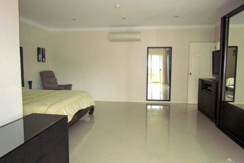 Condominio de 2 dormitorios en Pattaya, Tailandia № 45285 - foto 13