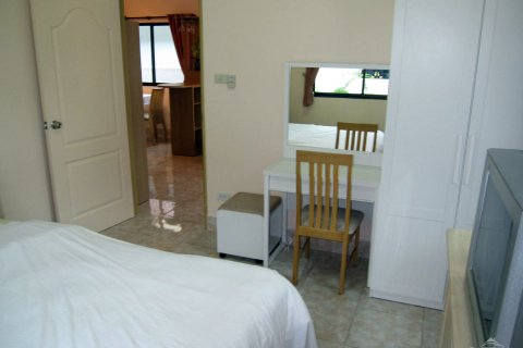Casa de 2 dormitorios en Jomtien Beach, Pattaya, Tailandia № 45551 - foto 13